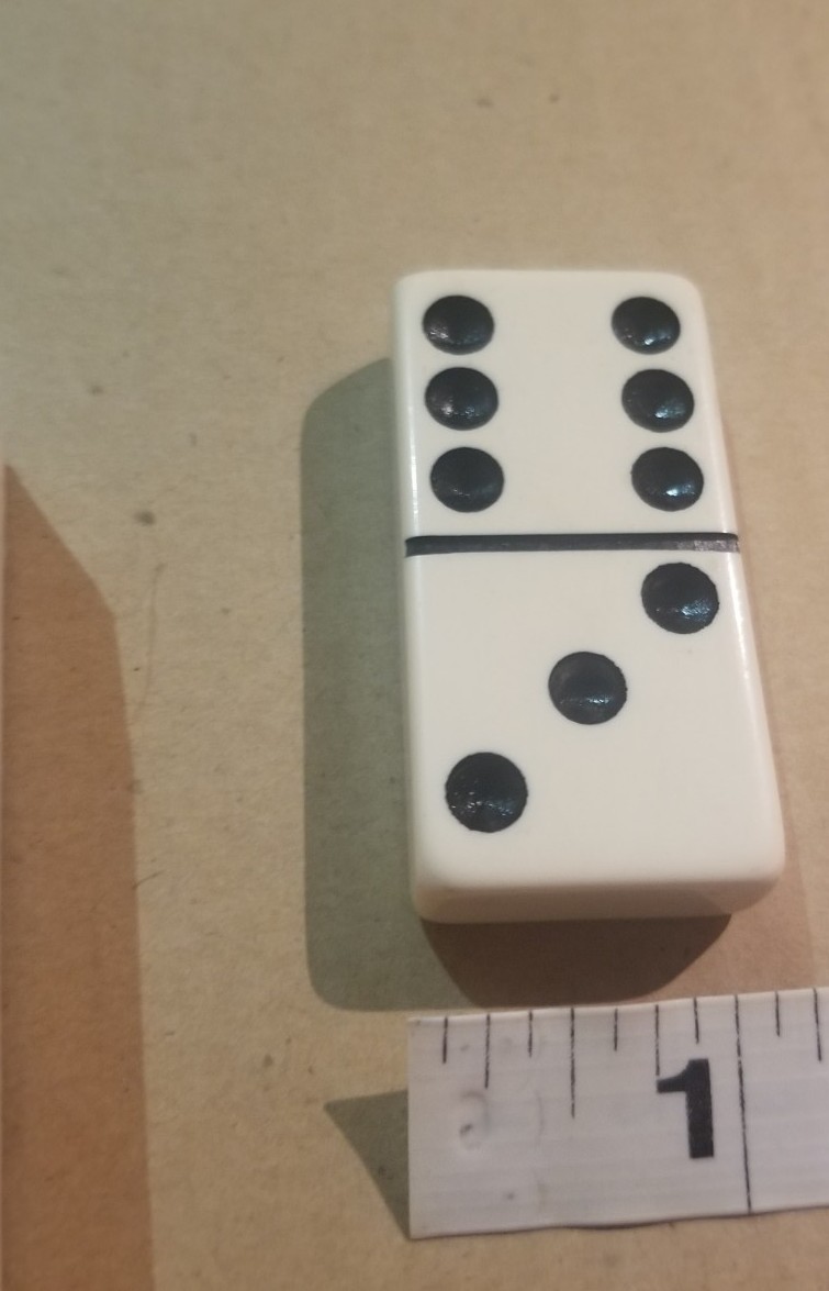 Vintage Puremco ARCO Logo Marblelike Dominoes No 1632 Tournament Large Face USA
