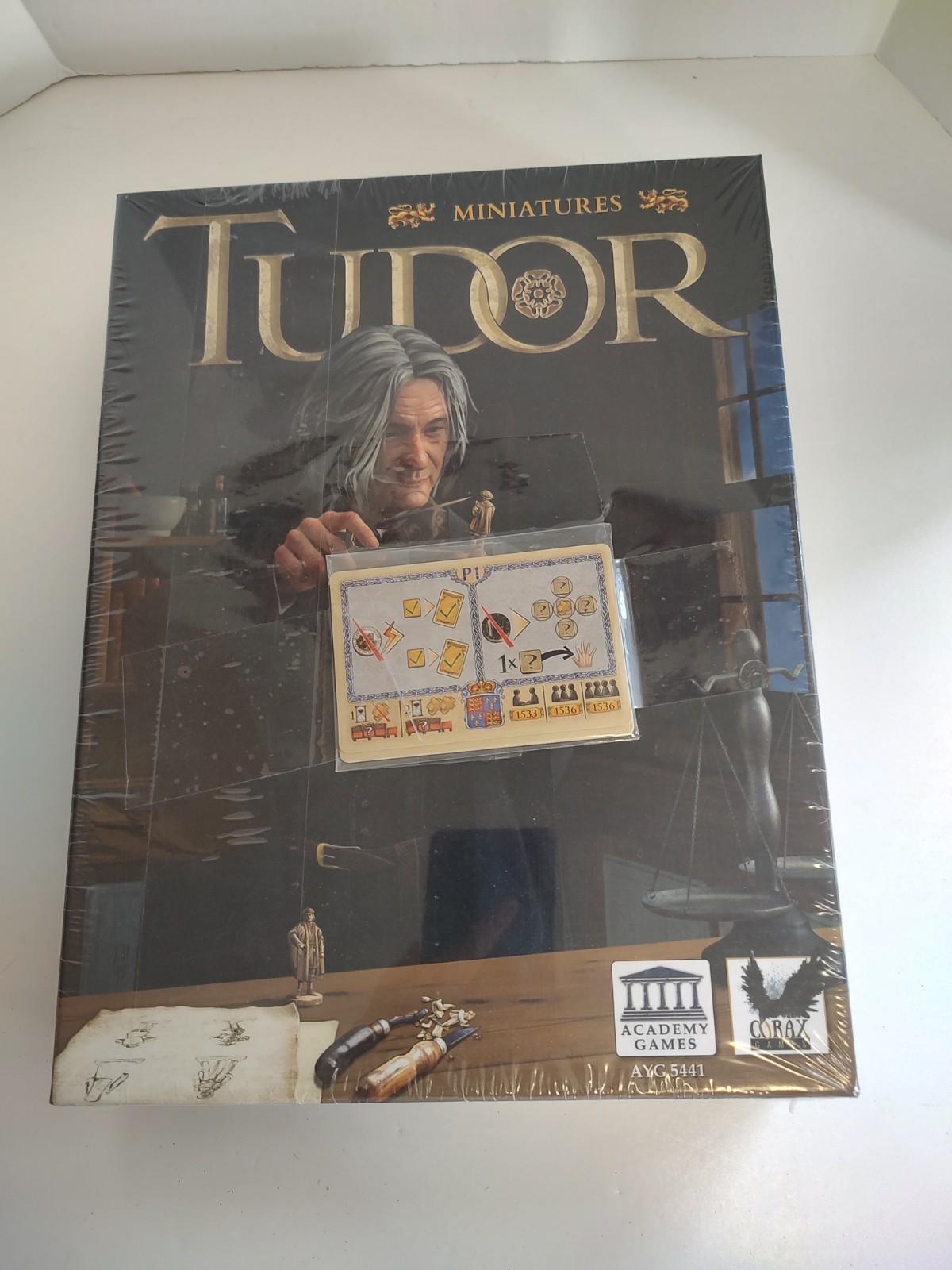 Academy Board Game Tudor Miniatures 68 Detailed Figures & 4 Tudor Rose Score