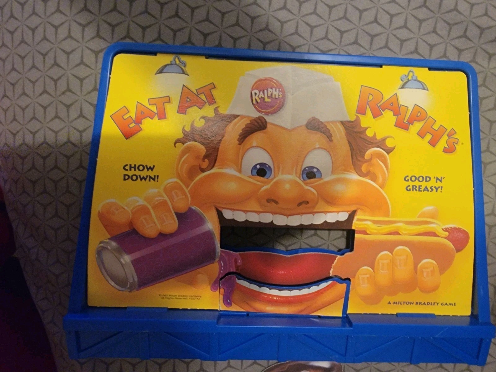 Eat at Ralph’s The Motorized Fast-food Game 1992 USED-WORKS Not COMPLETE