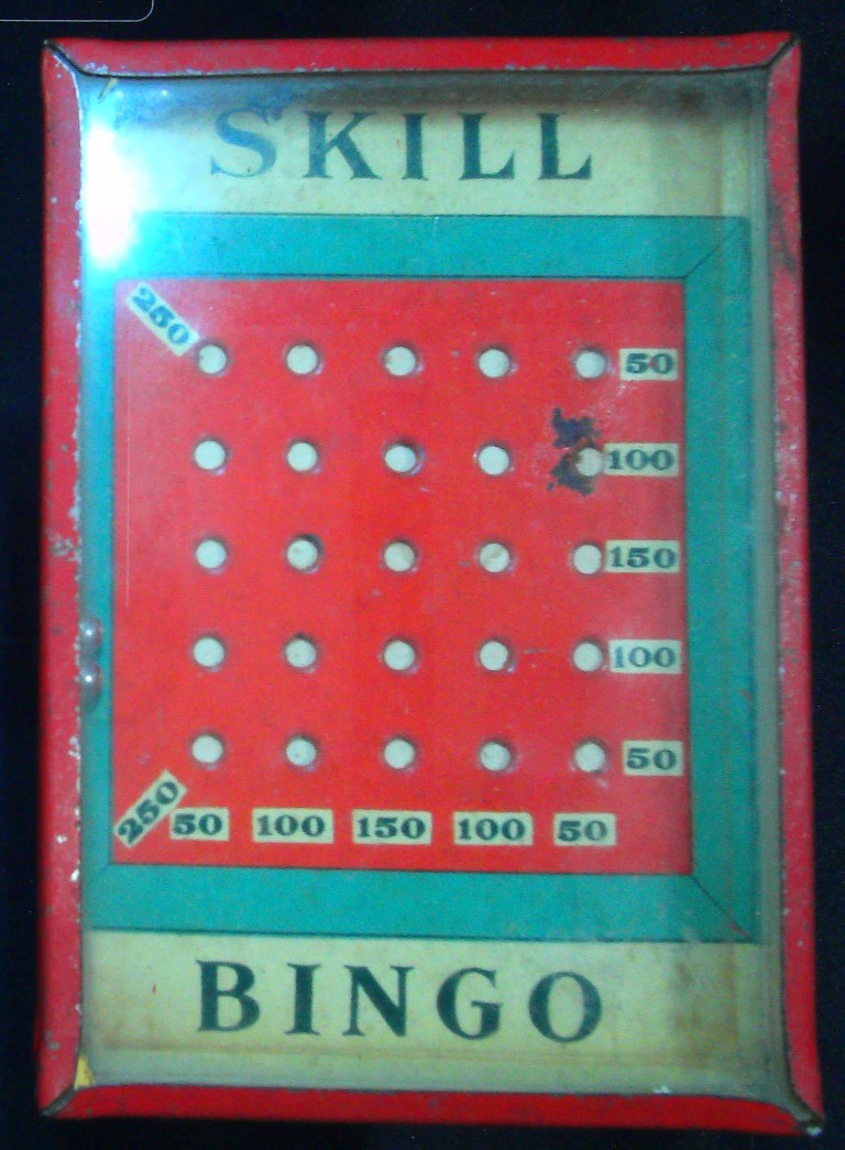 Skill Bingo Dexterity Tin Game Vintage 1938 Red Blue Marble Board One Player