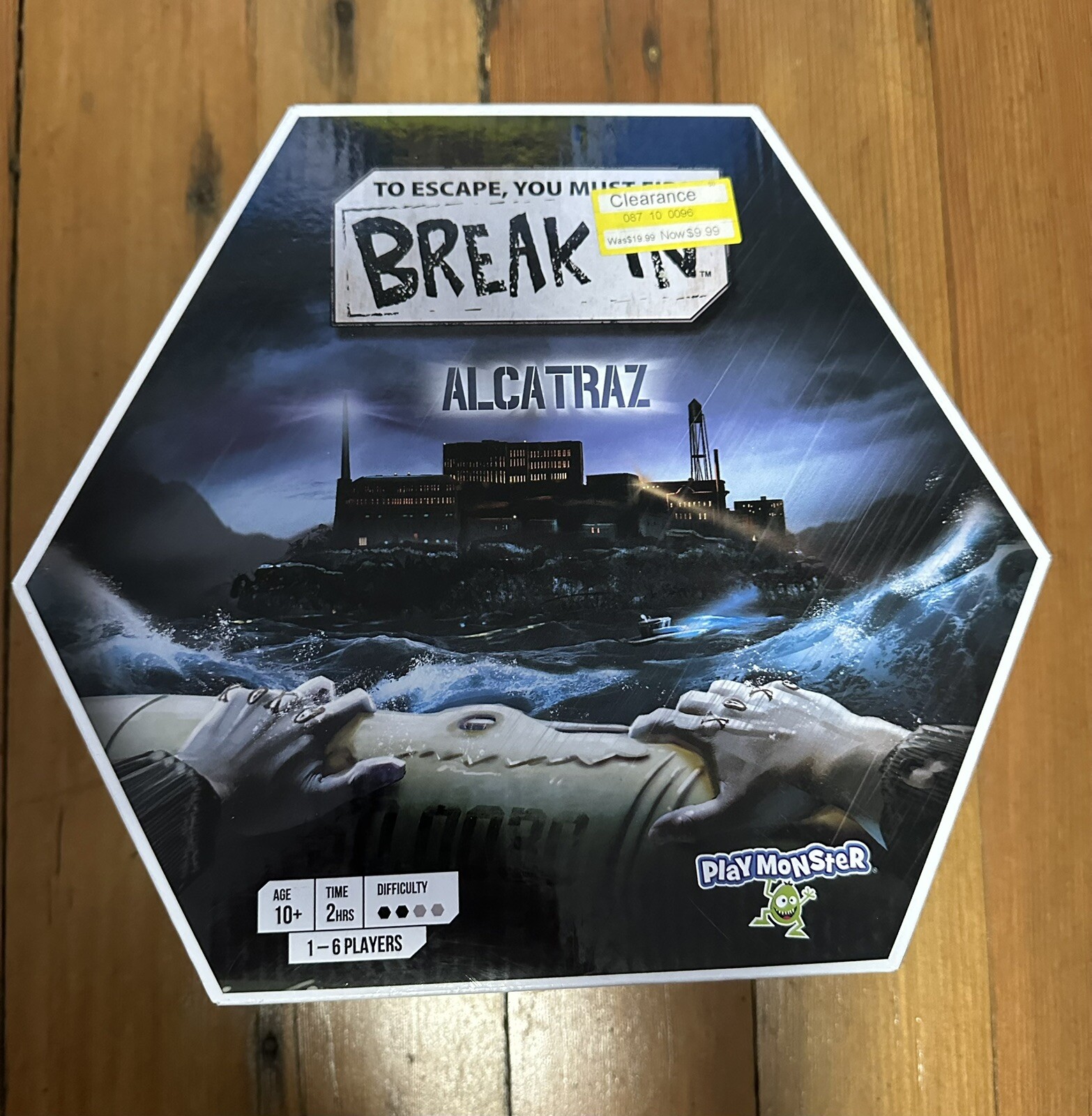 Break in: Alcatraz by Play Monster Board Game NEW