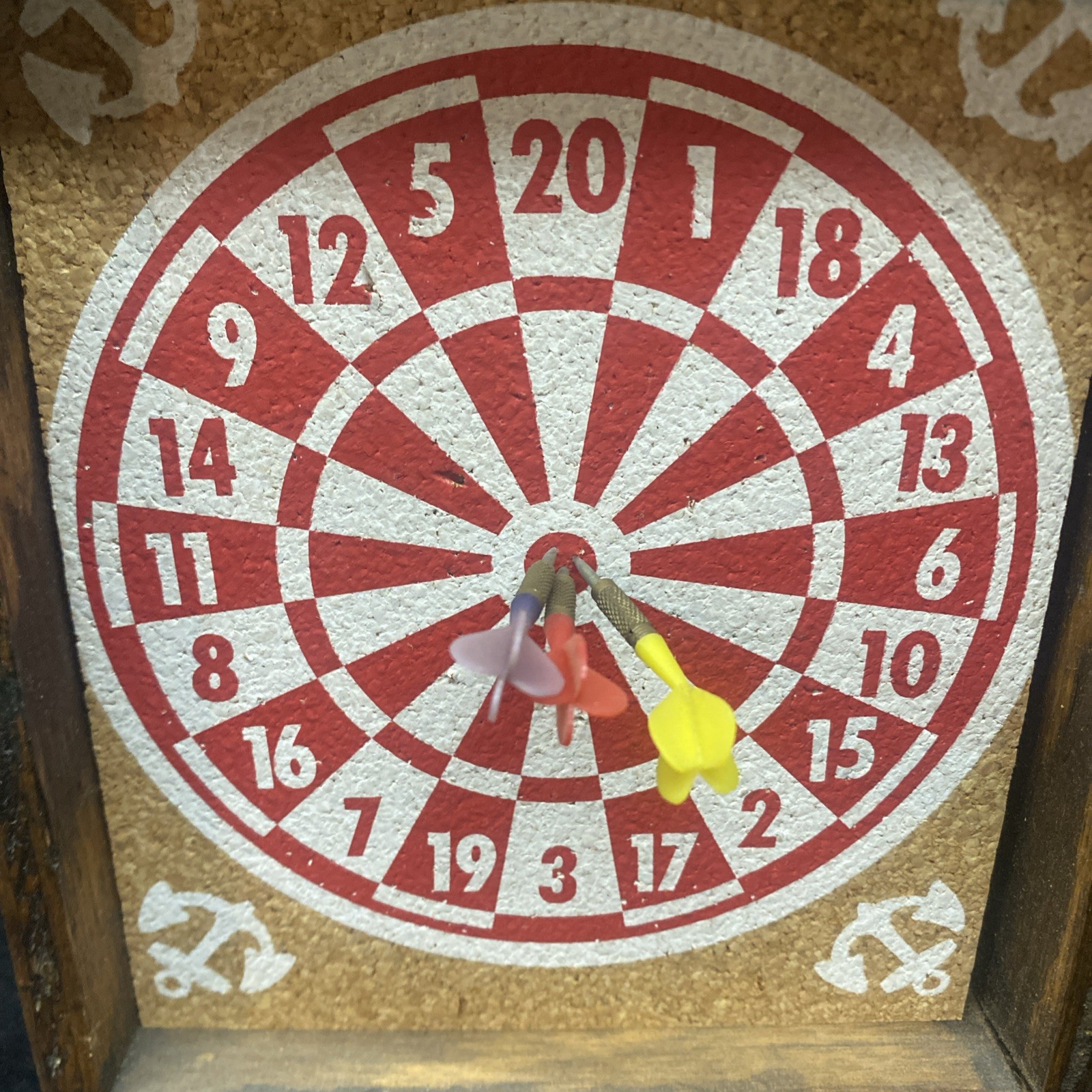 Mini Dartboard In Wooden case “ The Albion W Three Darts.