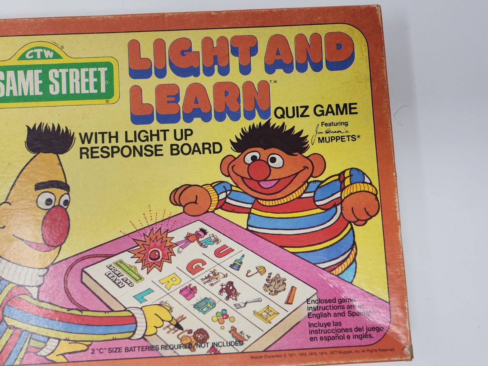 SESAME STREET LIGHT AND LEARN GAME 1 OR MORE PLAYERS MB 1977 MISSING PEN