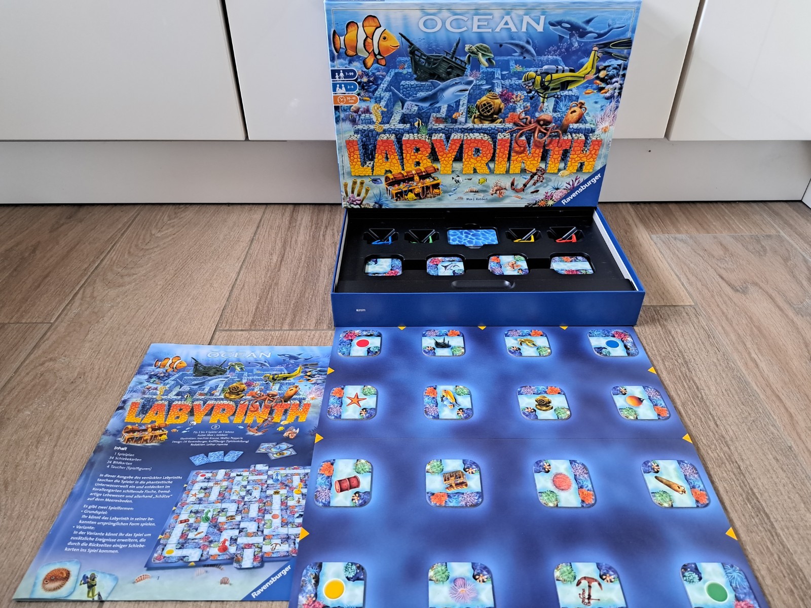 26652 Ravensburger Game 2015 – Ocean Maze Complete Ages 7 and Up Rare Like NEW
