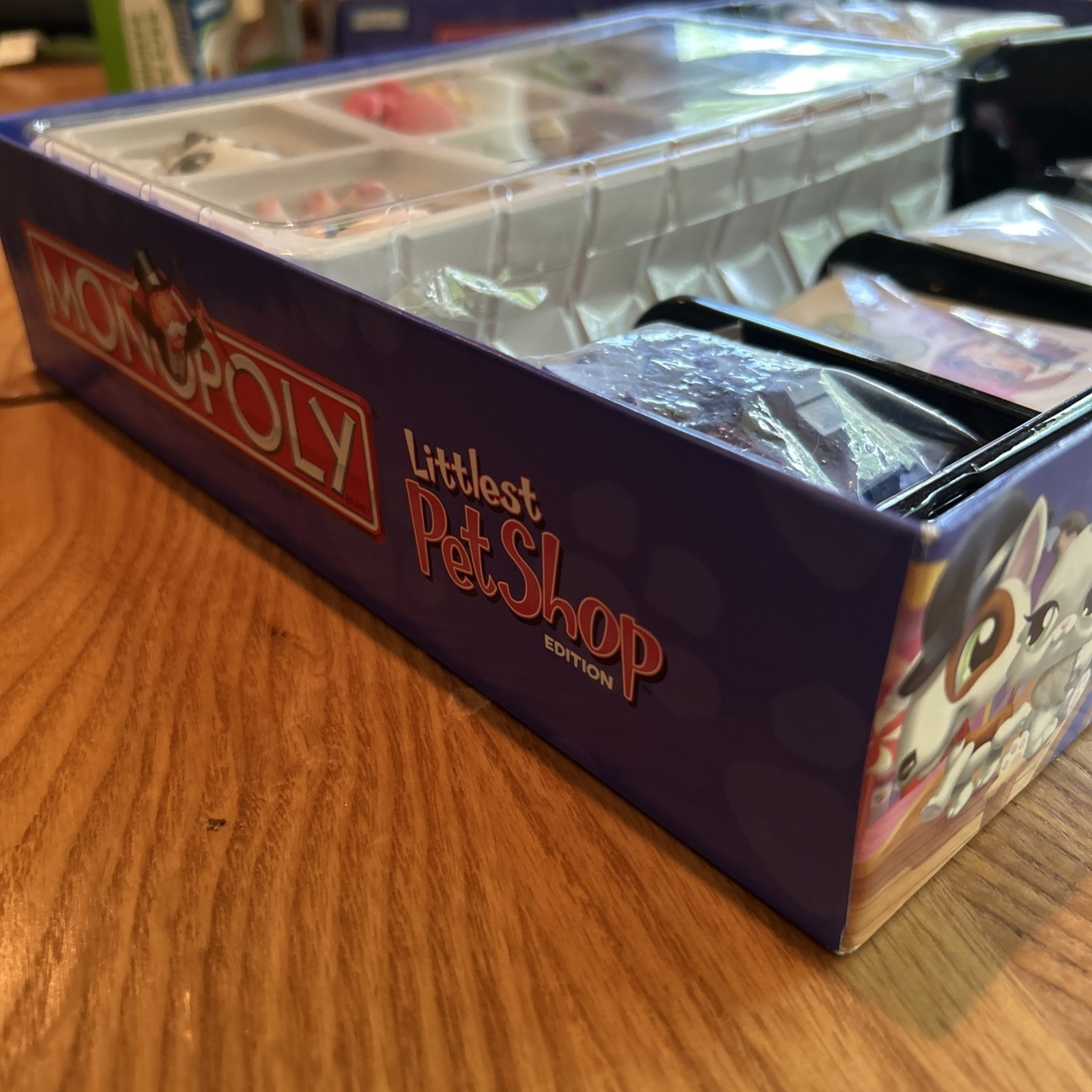 2007 Hasbro Littlest Pet Shop Edition Monopoly Board Game 6 Pets COMPLETE Nice!