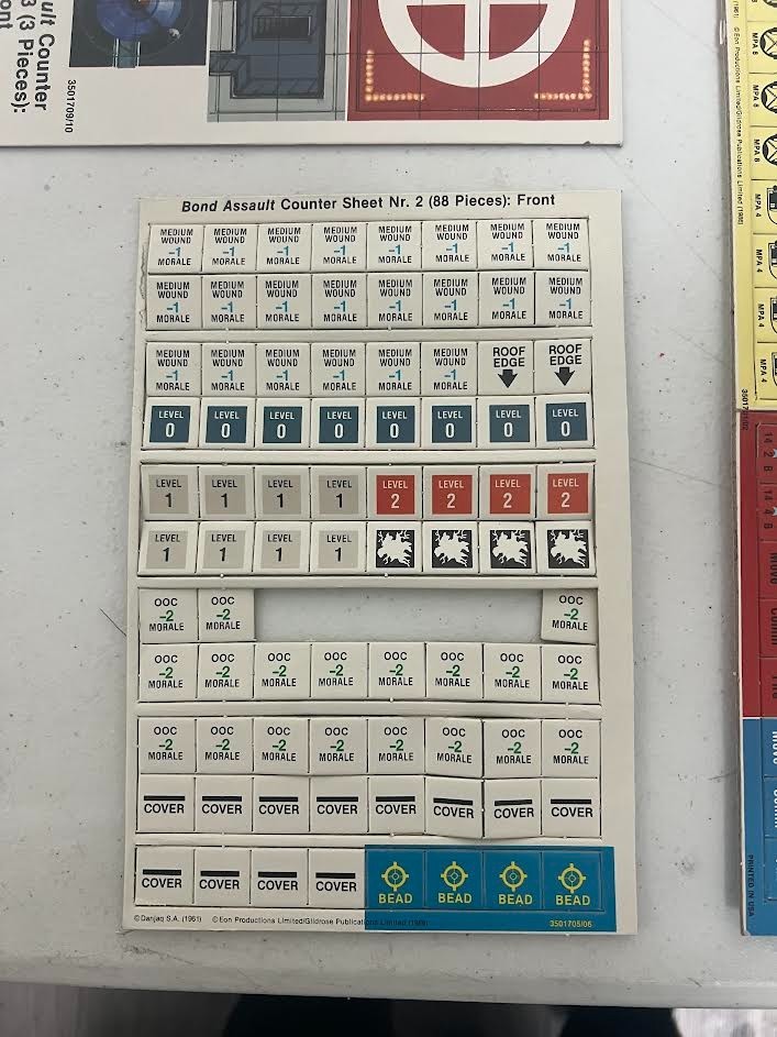 James Bond 007 Assault Game 1986 Victory Games – MOSTLY UNPUNCHED