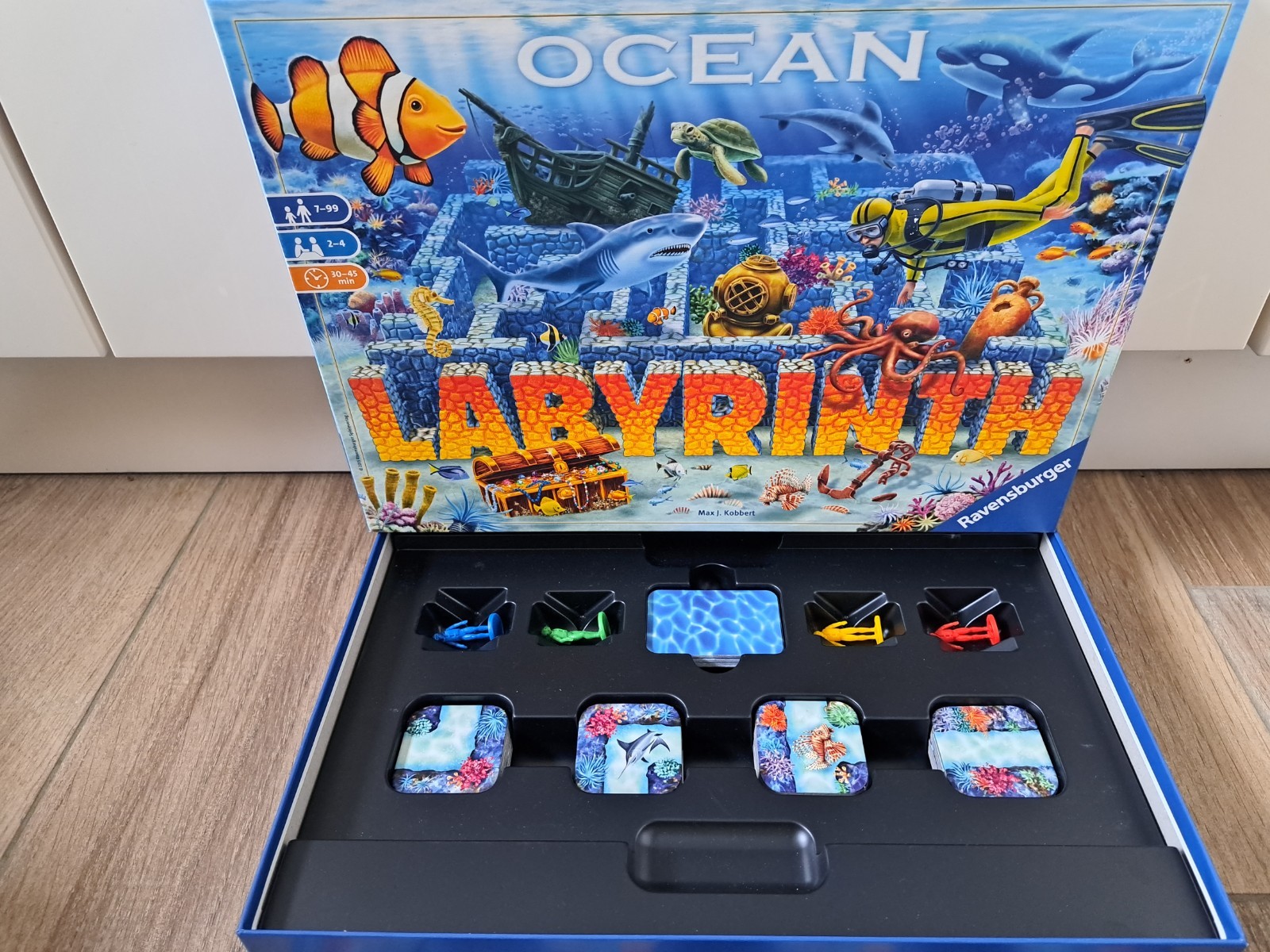 26652 Ravensburger Game 2015 – Ocean Maze Complete Ages 7 and Up Rare Like NEW