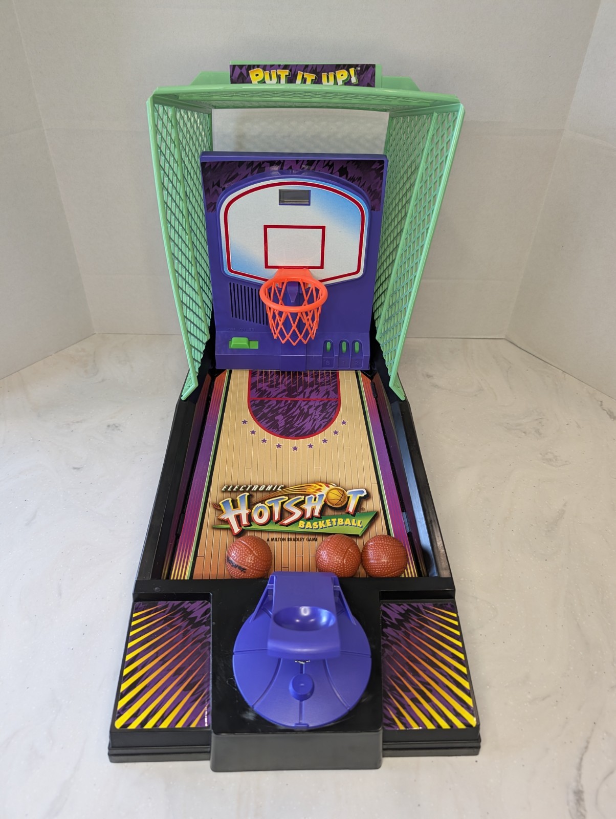 Vintage 1997 Hot Shot Basketball Game Milton Bradley W/Box Complete