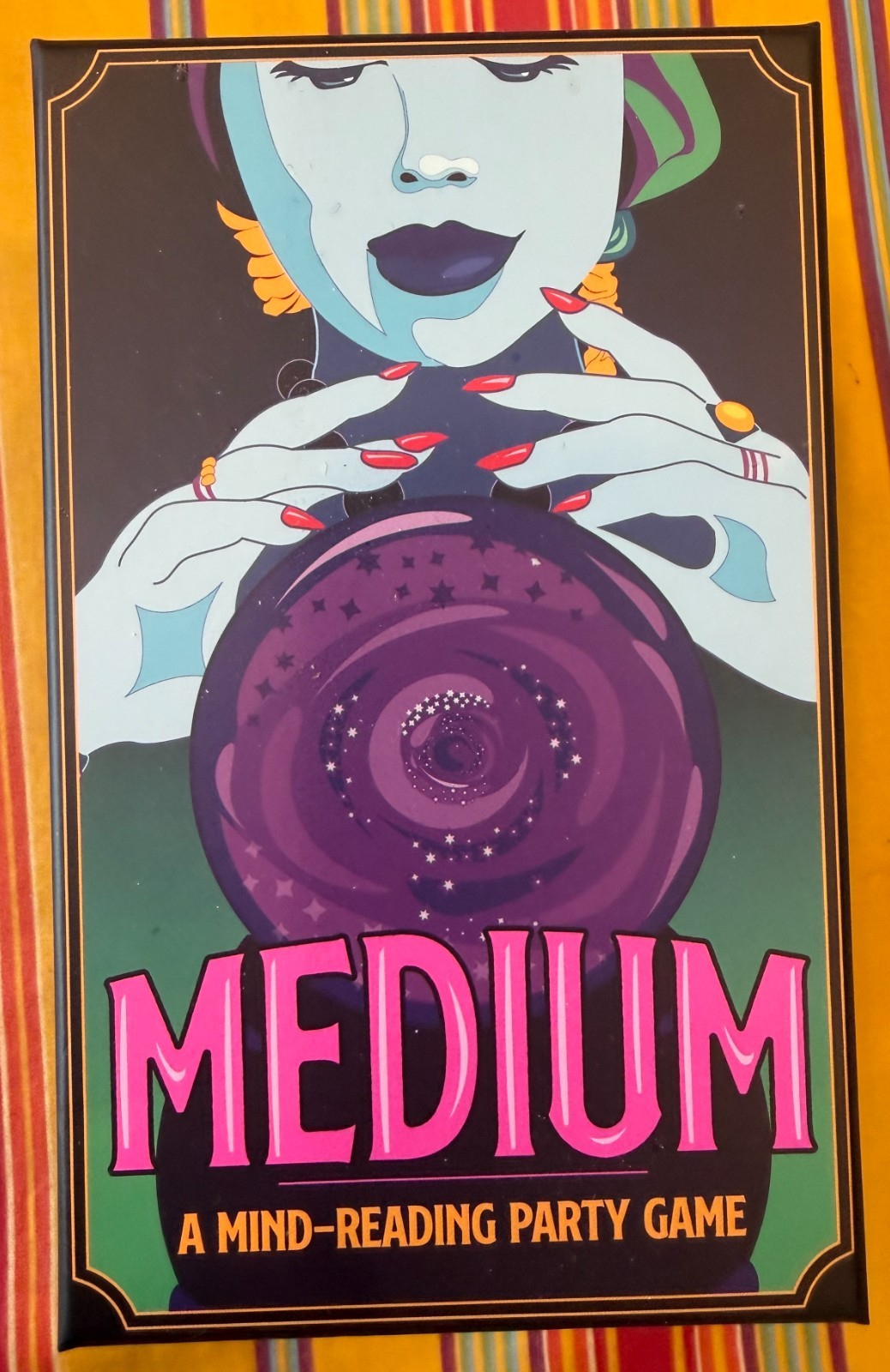 Medium: A Mind-Reading Party Game ~ New, unplayed open box ~ Free shipping