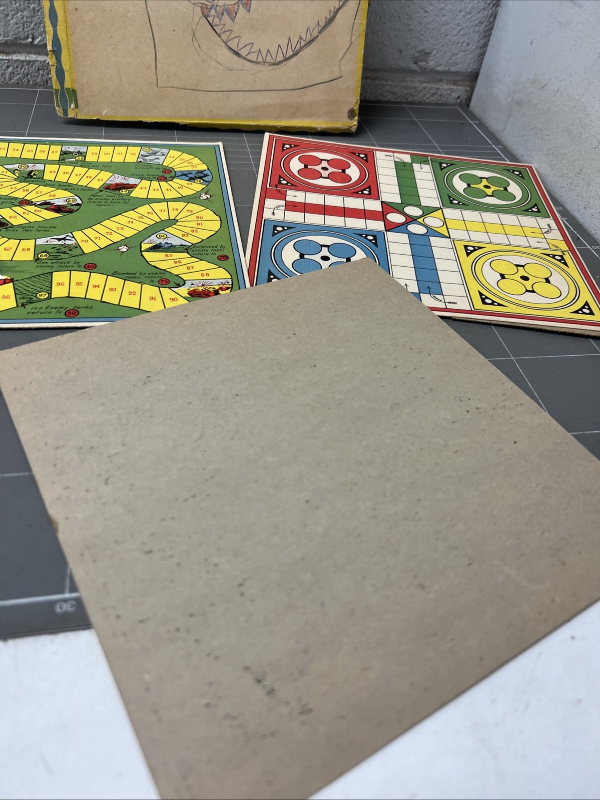 VINTAGE BOARD GAME THREE INDOOR GAMES ACE AUSTRALIA 1940s TANK ATTACK SNAKES ART