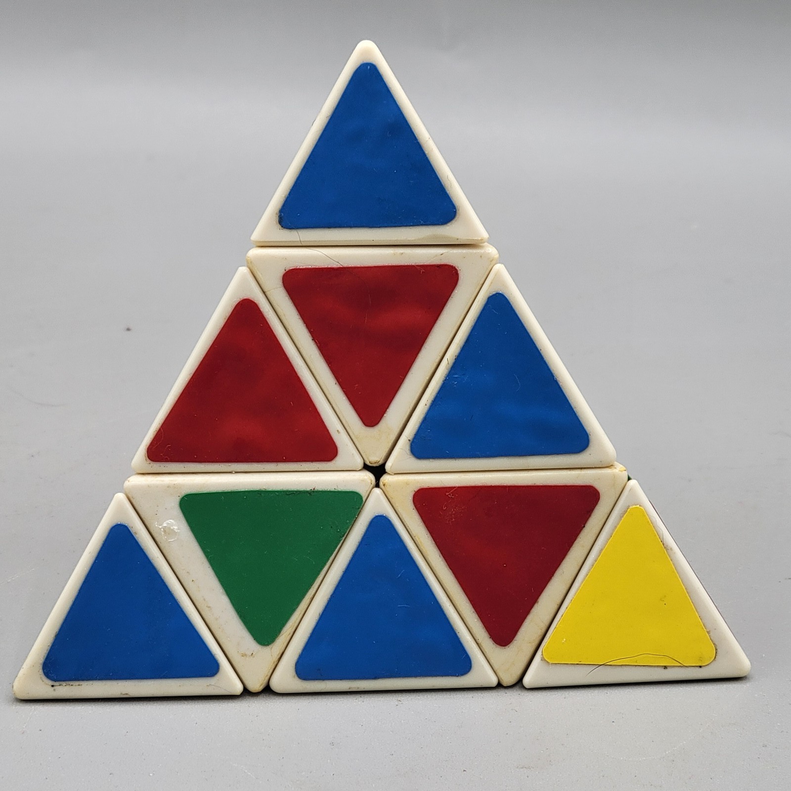 Vintage Pyraminx by Tomy Twist Puzzle Brain Teaser Cube Game 1980s White Base