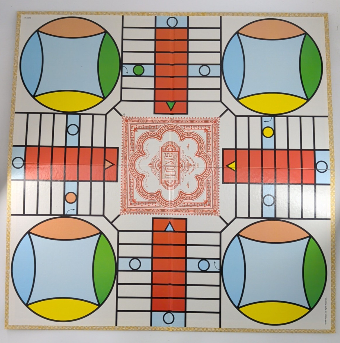 Parcheesi Deluxe A Royal Game Of India Wood Tokens Complete 1999 Vintage