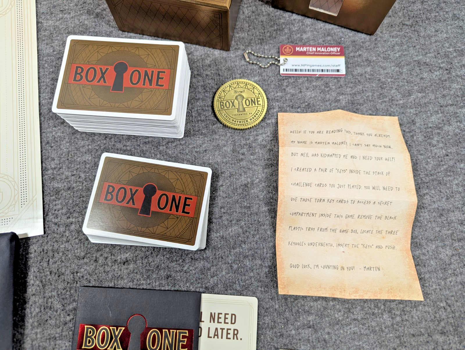 Box One Game by Neil Patrick Harris Escape Room Theory11 Puzzle Card Complete