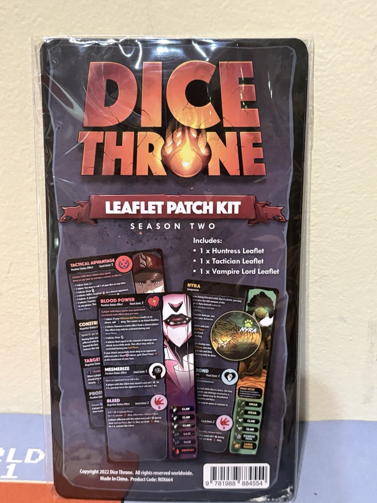 Dice Throne Season 2 Leaflet Latch Kit Huntress, Vampire Lord, Tactician