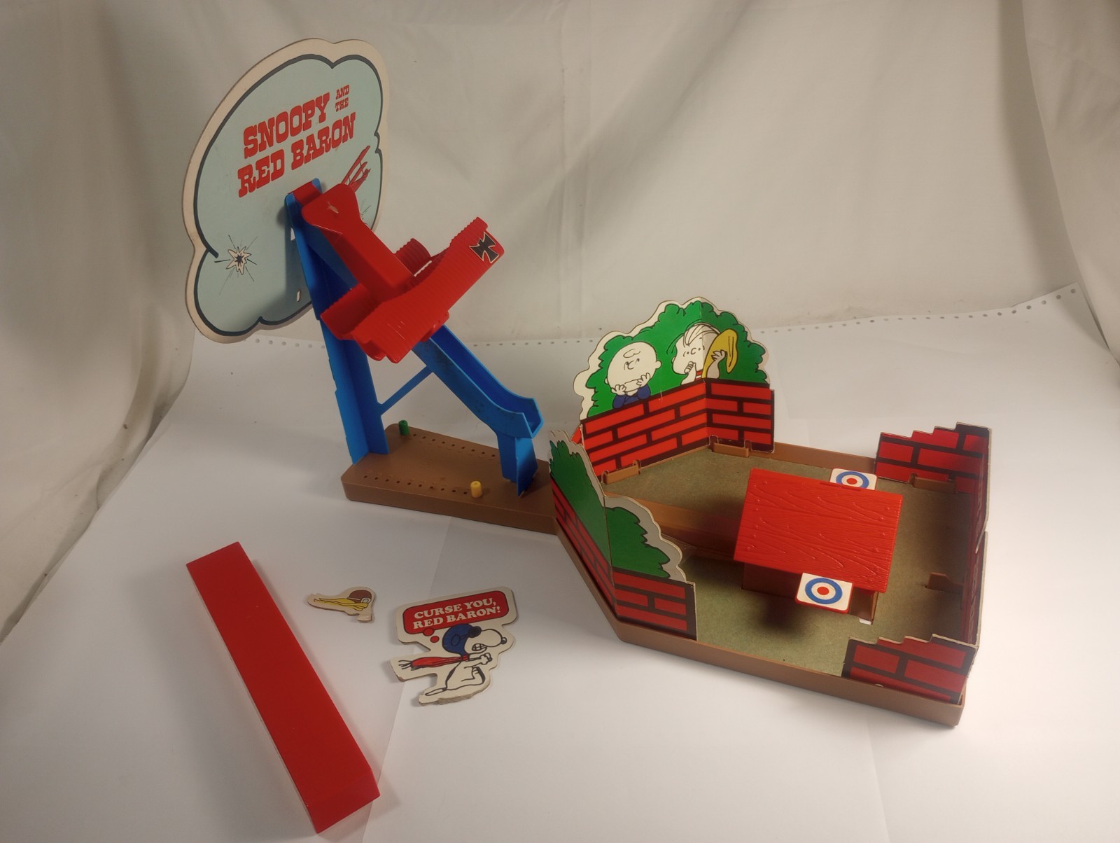 Vintage 1970 Snoopy And The Red Baron Skill and Action Game Milton Bradley