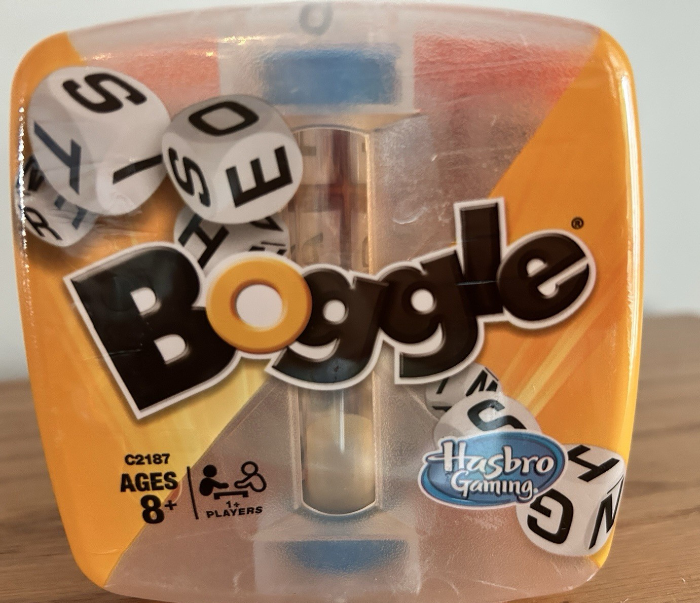 NIB BOGGLE WORD GAME HASBRO GAMING 2016