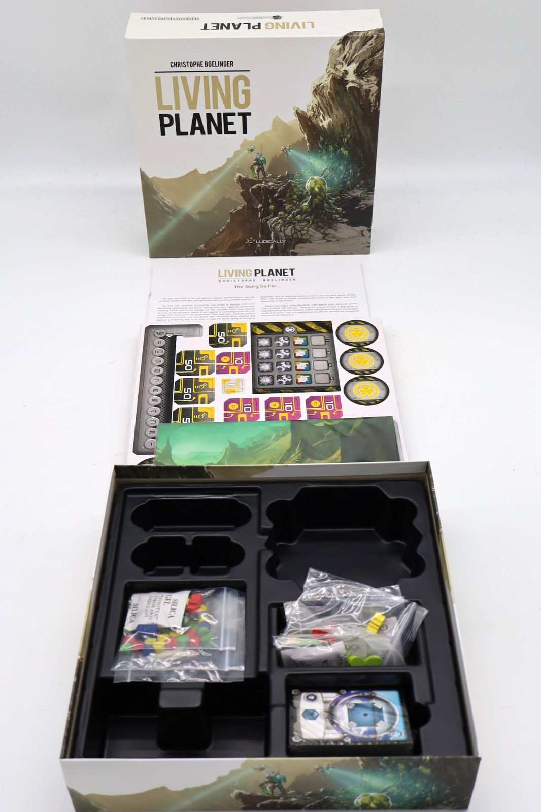 Living Planet Board Game Christophe Boelinger Unpunched Complete Ludically Strat