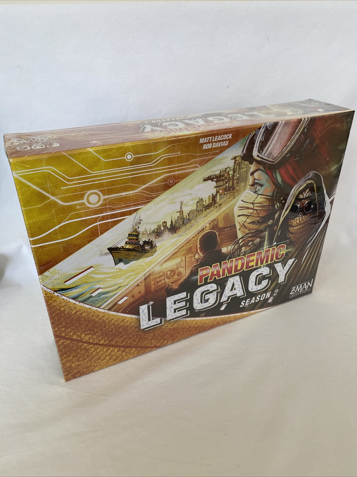 Z-Man Games Yellow Edition PANDEMIC LEGACY: SEASON 2 BOARD GAME NEW Sealed