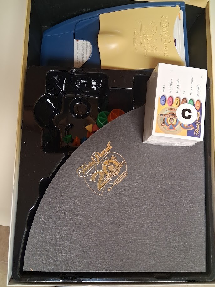 Trivial Pursuit 20th Anniversary Edition (2002) – Brand New – FREE FedEx 2-day