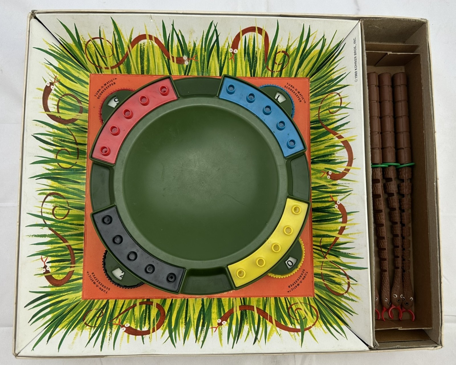 1969 Snakes in the Grass Game by Kohner Complete in Good Condition FREE SHIPPING