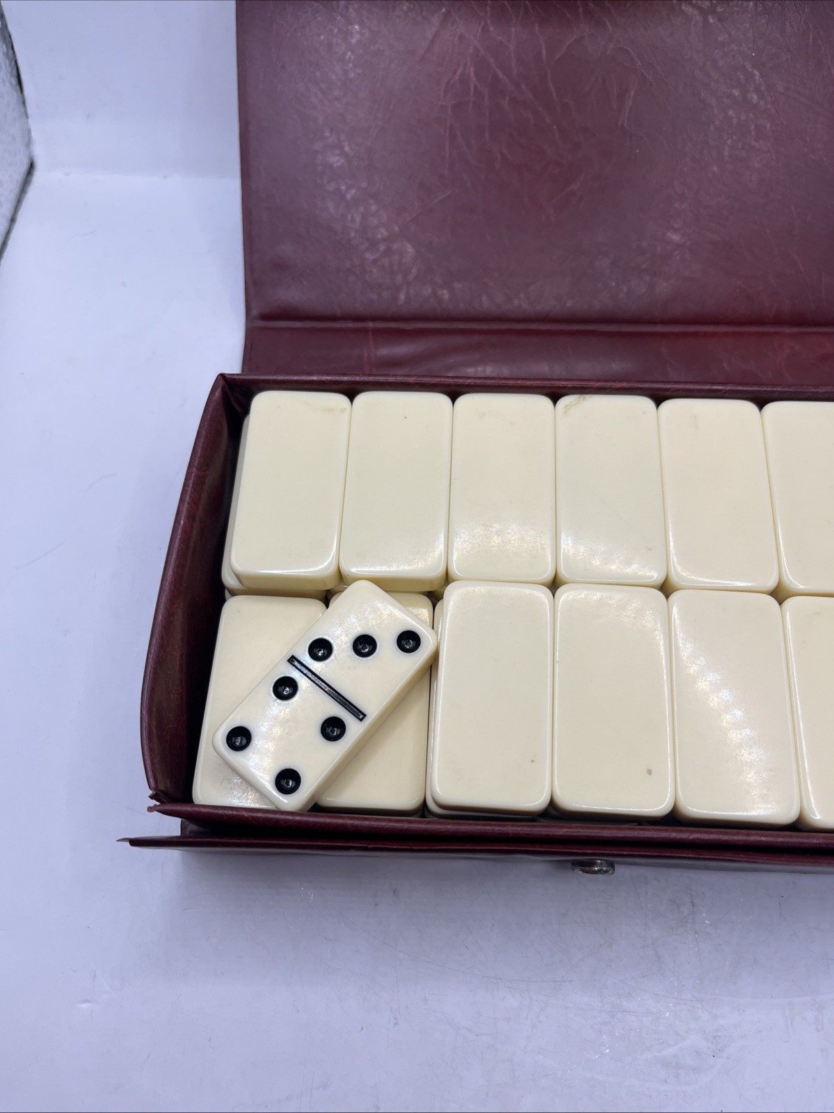 Dominoes by Cardinal Jumbo Black Dots w/ Vinyl Case 55 Piece