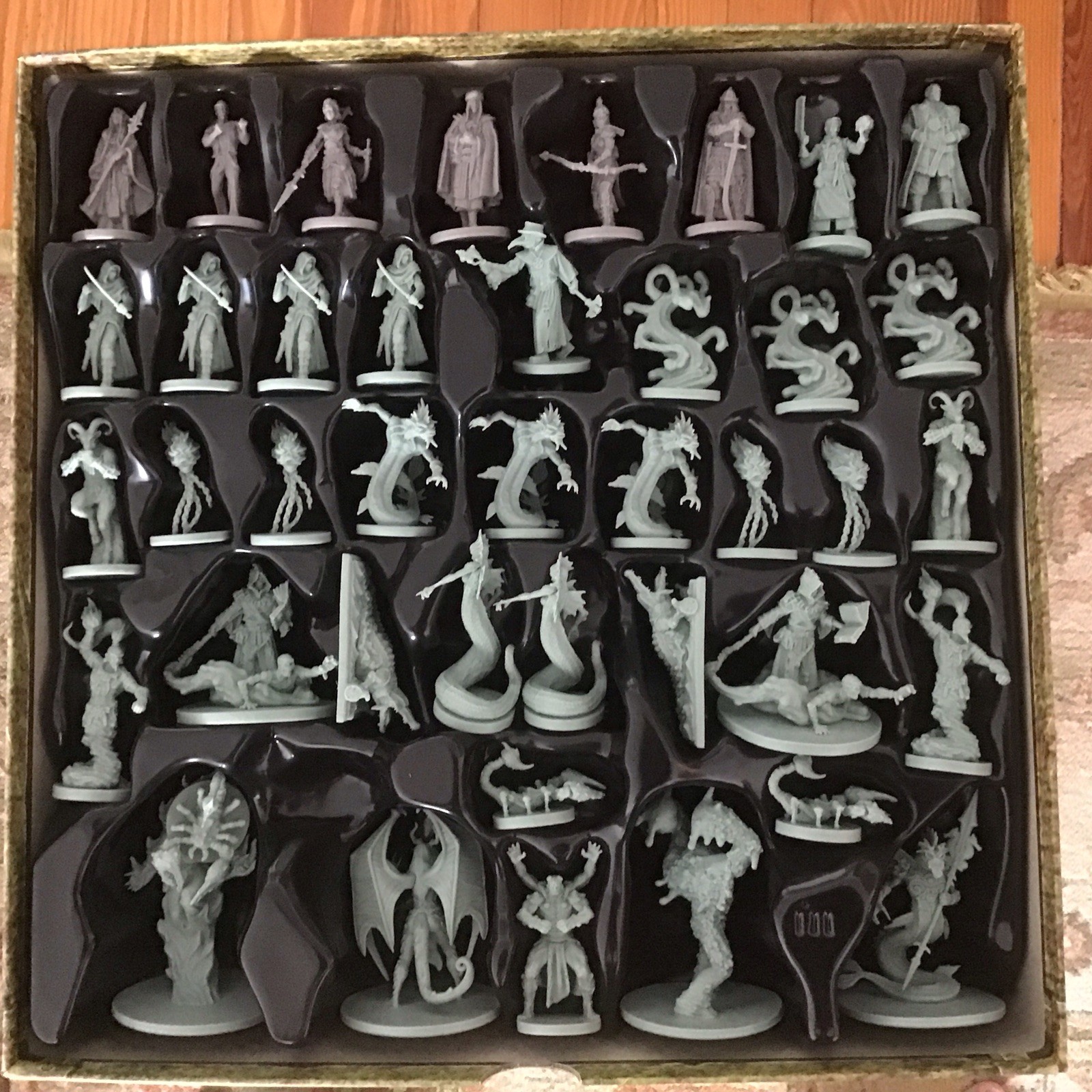 Folklore The Affliction Creature Crate + Miniatures For Fall Of Spire Expansion