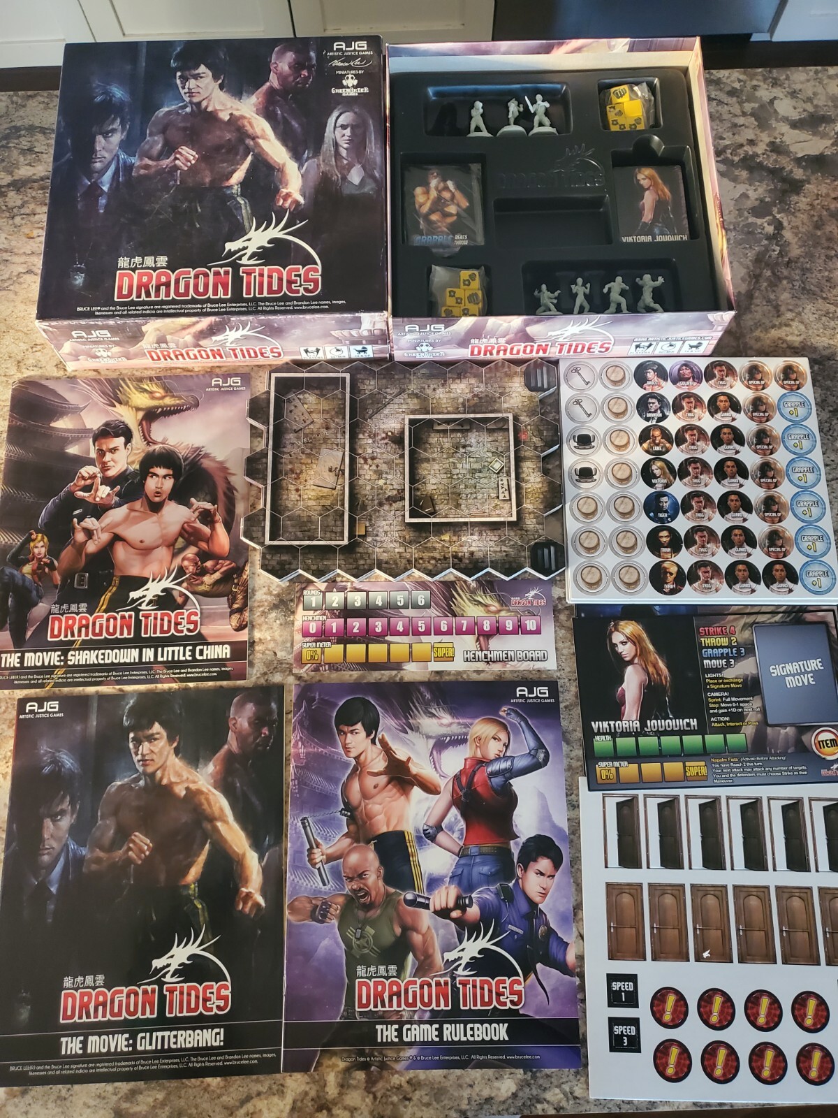 Dragon Tides Justice Bruce Lee Board Game New But Missing One Figurine 2014