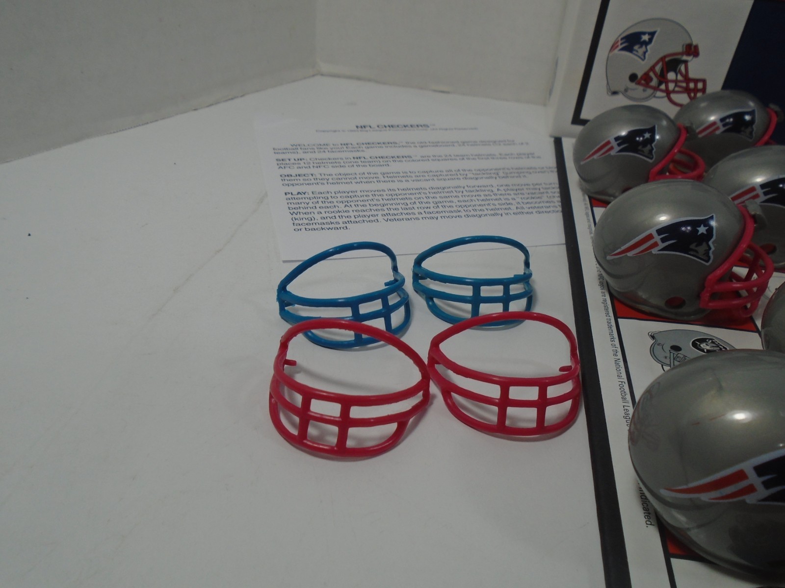 NEW ENGLAND PATRIOTS vs MIAMI DOLPHINS–CHECKERS GAME (LOOK)