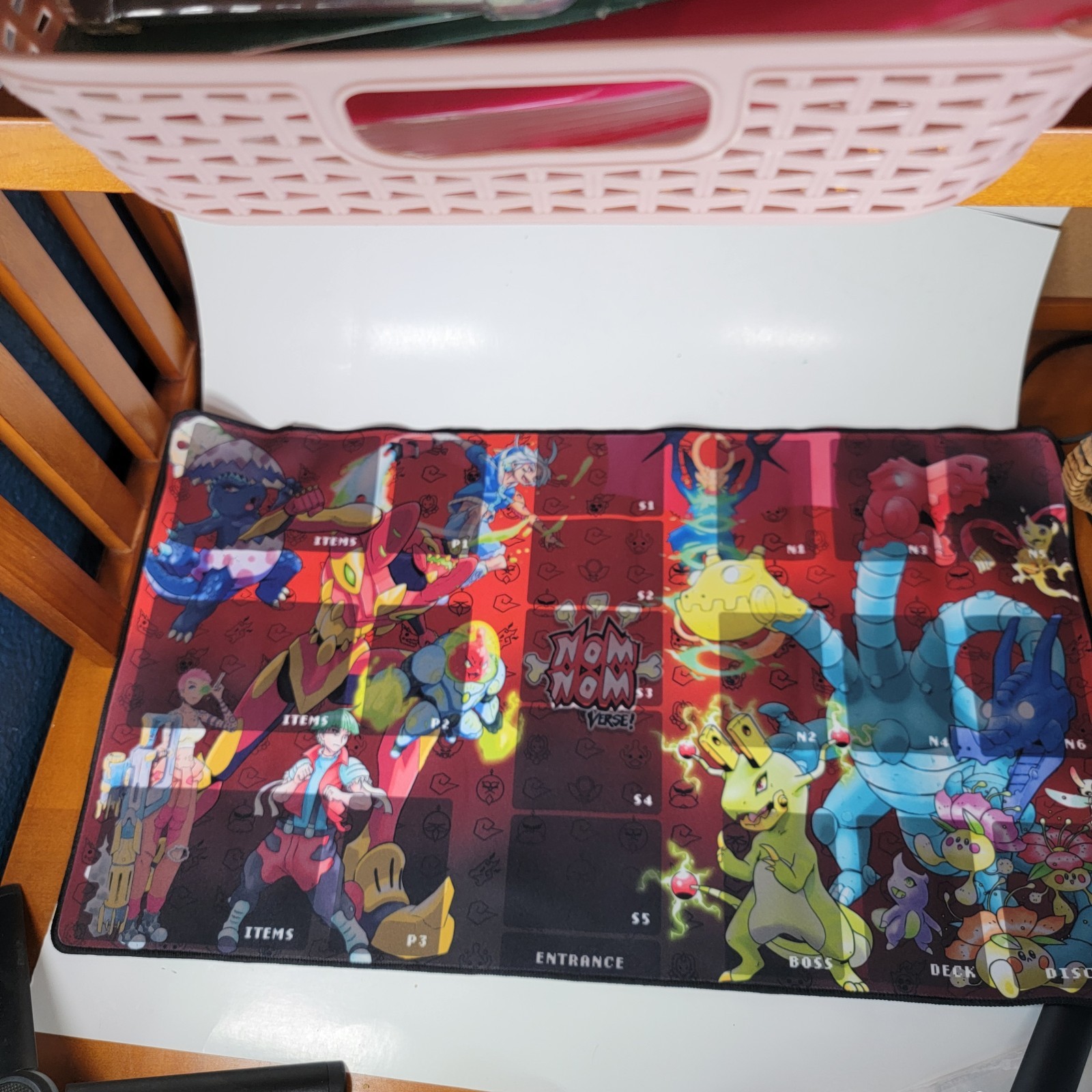 NomNom Verse! Playmat