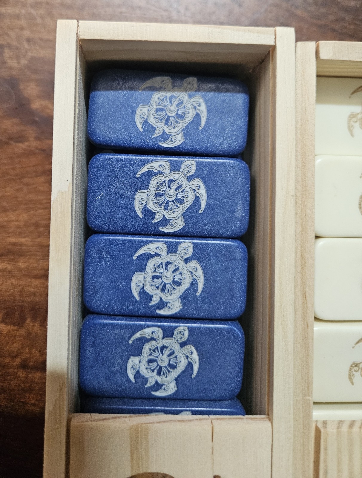 Double 6 Domino Set of HAWAIIAN SEA TURTLE Dominoes BLUE or IVORY