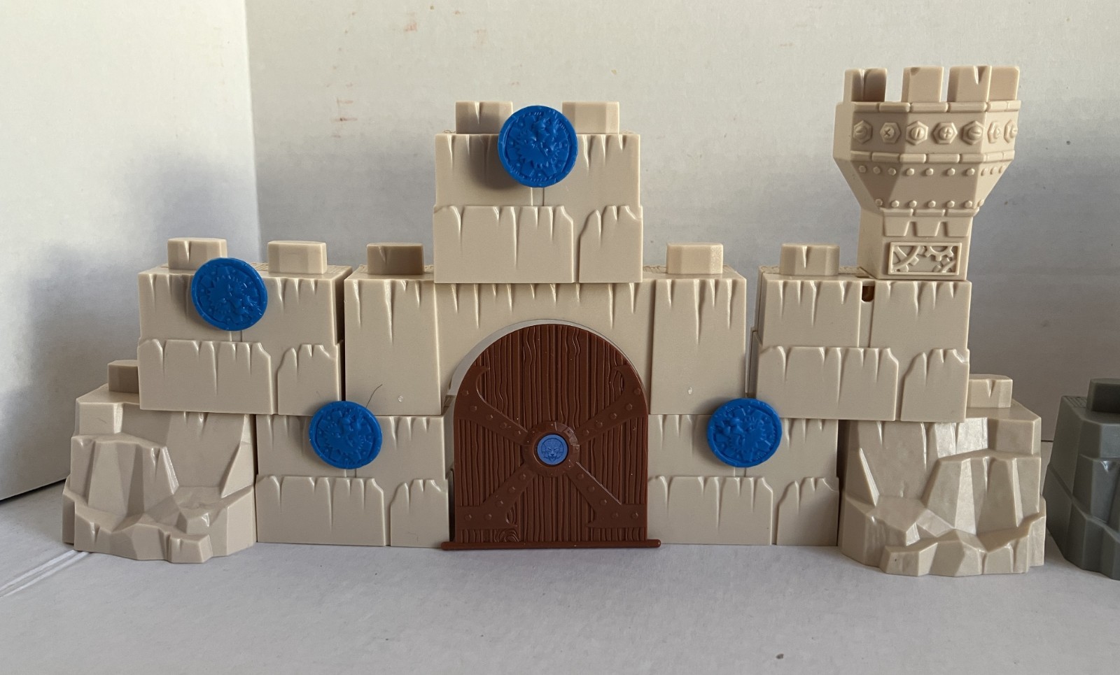Crossbows & Catapults Castle Battle Game Goliath & Restoration Games Complete
