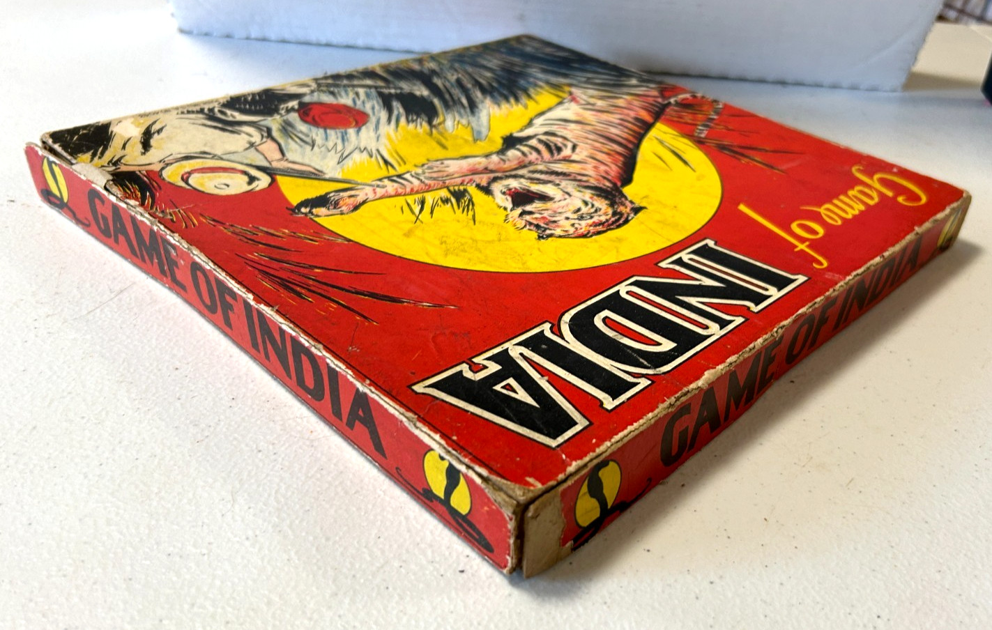Vintage Rare Game of India Milton Bradley, No 4083 Board Hunting Game