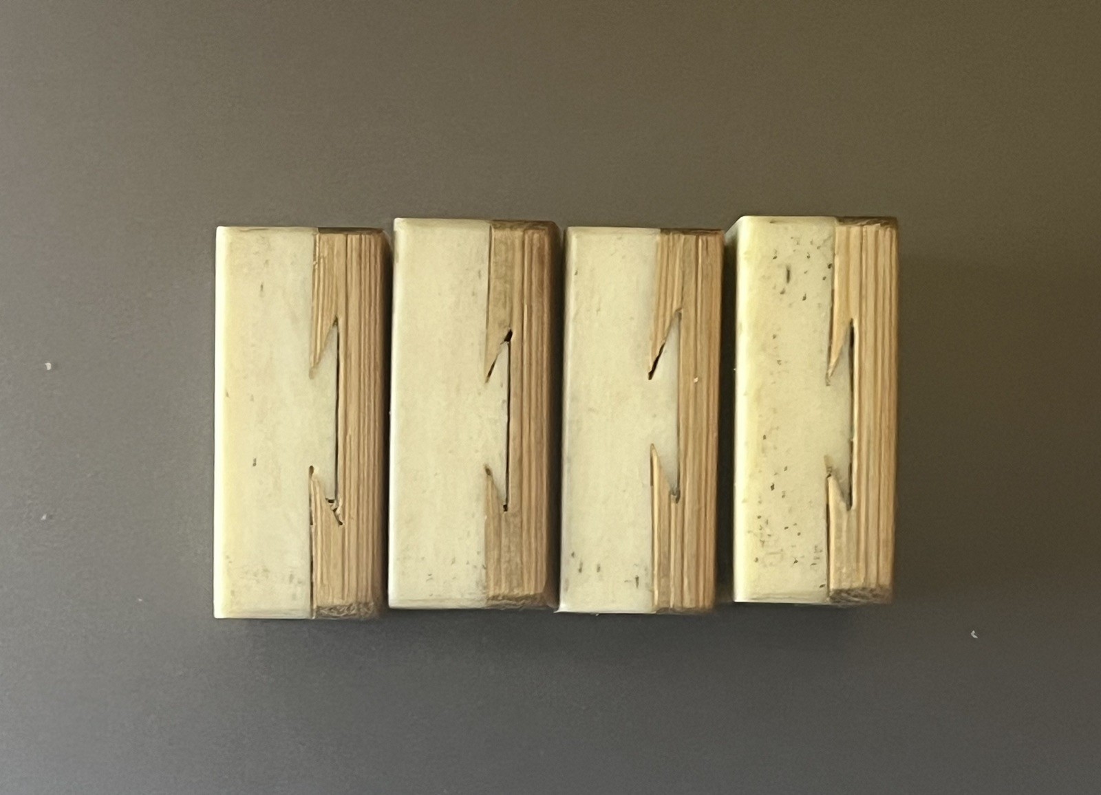 1 Quality Vtg 1920s Mahjong Bone/Bamboo Replacement Tiles 2 BAM thick bone