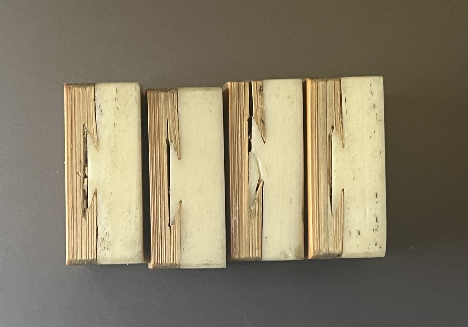 1 Quality Vtg 1920s Mahjong Bone/Bamboo Replacement Tiles 2 BAM thick bone