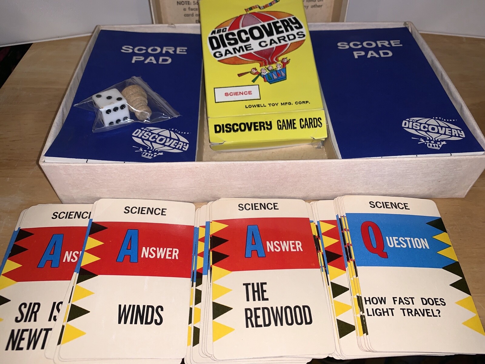 Vintage 1960’s LOWELL TOY MFG. Discovery #200 Learning Game SCIENCE Rare