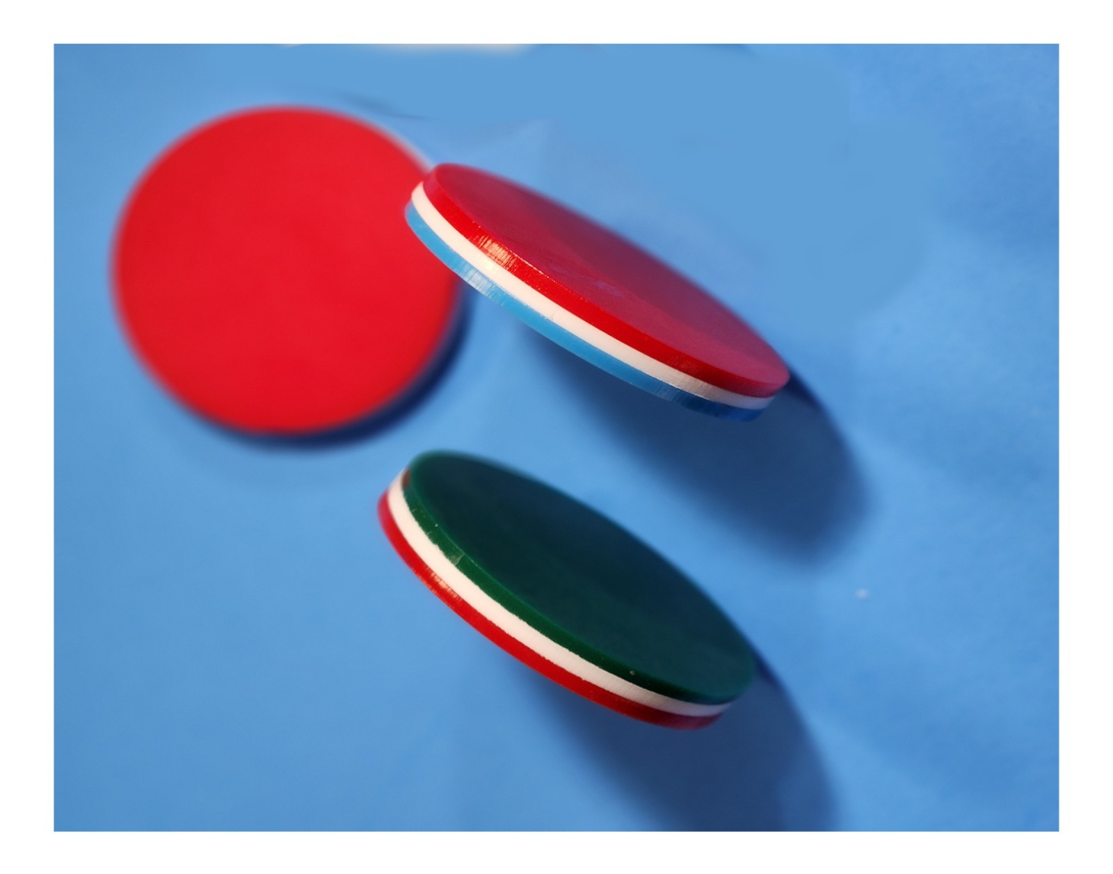 Carrom Board Large Stirgar Coins