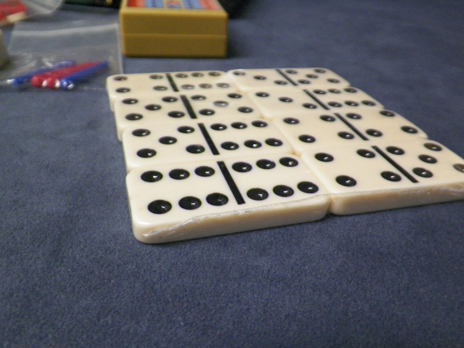 Excalibur Travel 6 n 1 Game Case Chess Checkers Backgammon Cribbage Dominos