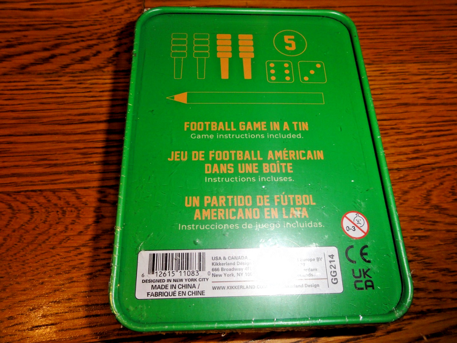 KIKKERLAND FOOTBALL Tin Travel Size Game Dice Peg Portable Still Sealed 2 Player