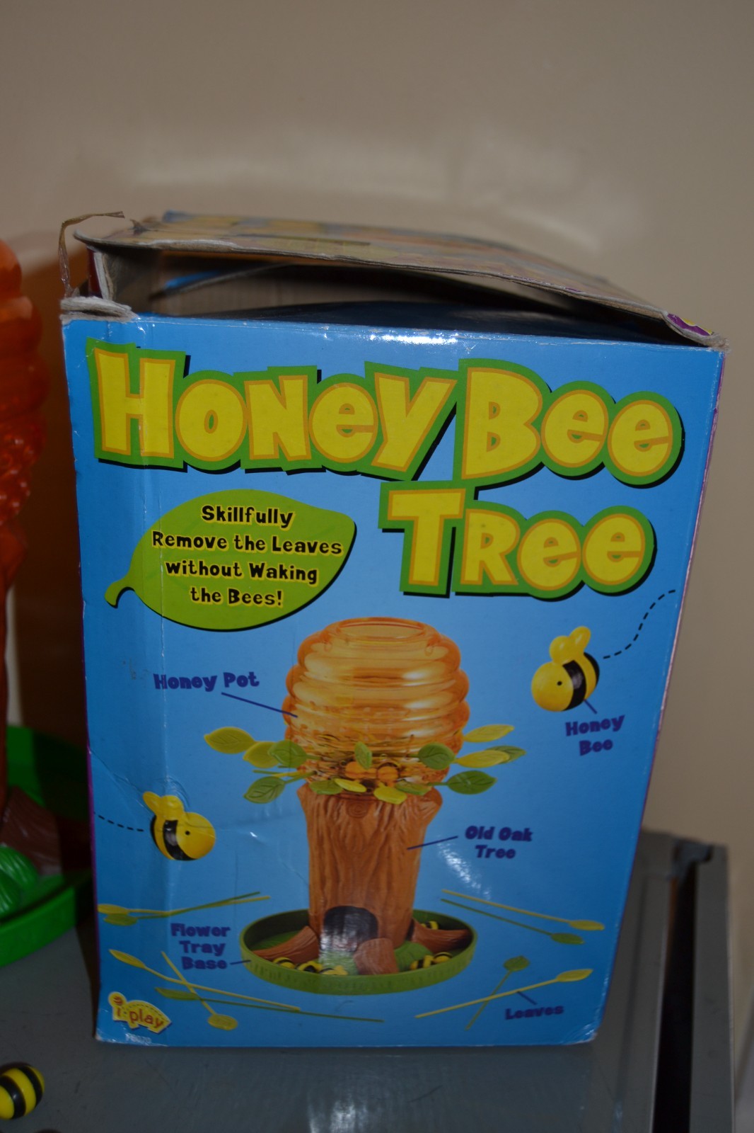 iPlay Honey Bee Tree Game Beehive