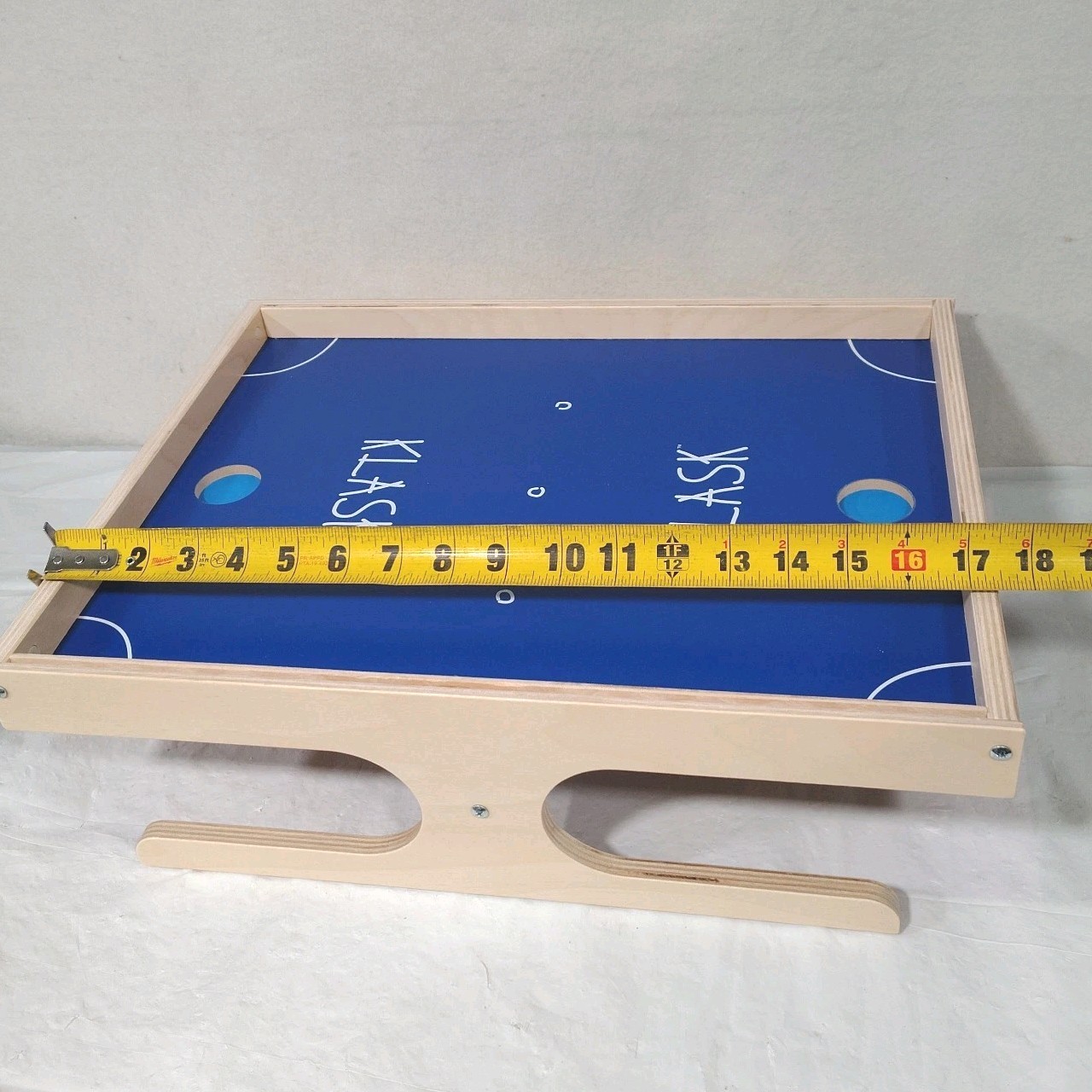Klask Epic Magnetic Battle Board Game Age 8+ Strategy 2 Players Complete w Box