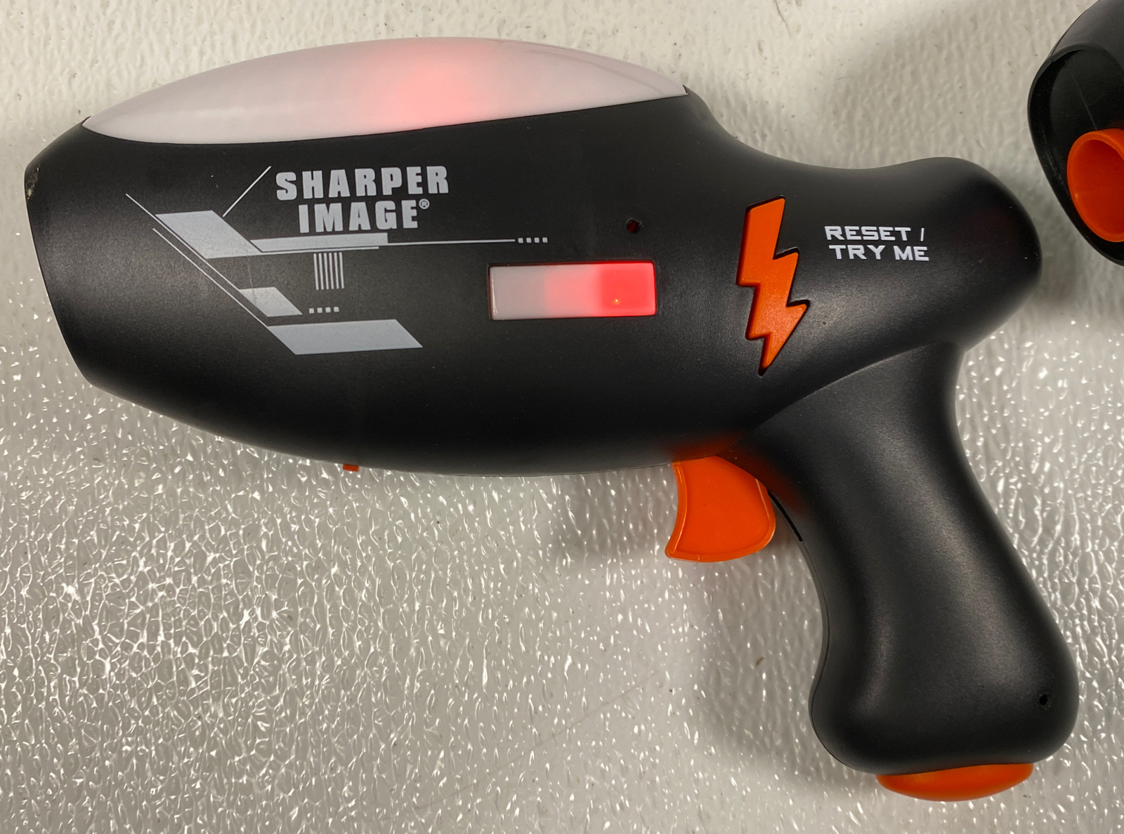 Sharper Image Space Blaster Shooting Game 206000-01- LR3058 Guns & Manual Only