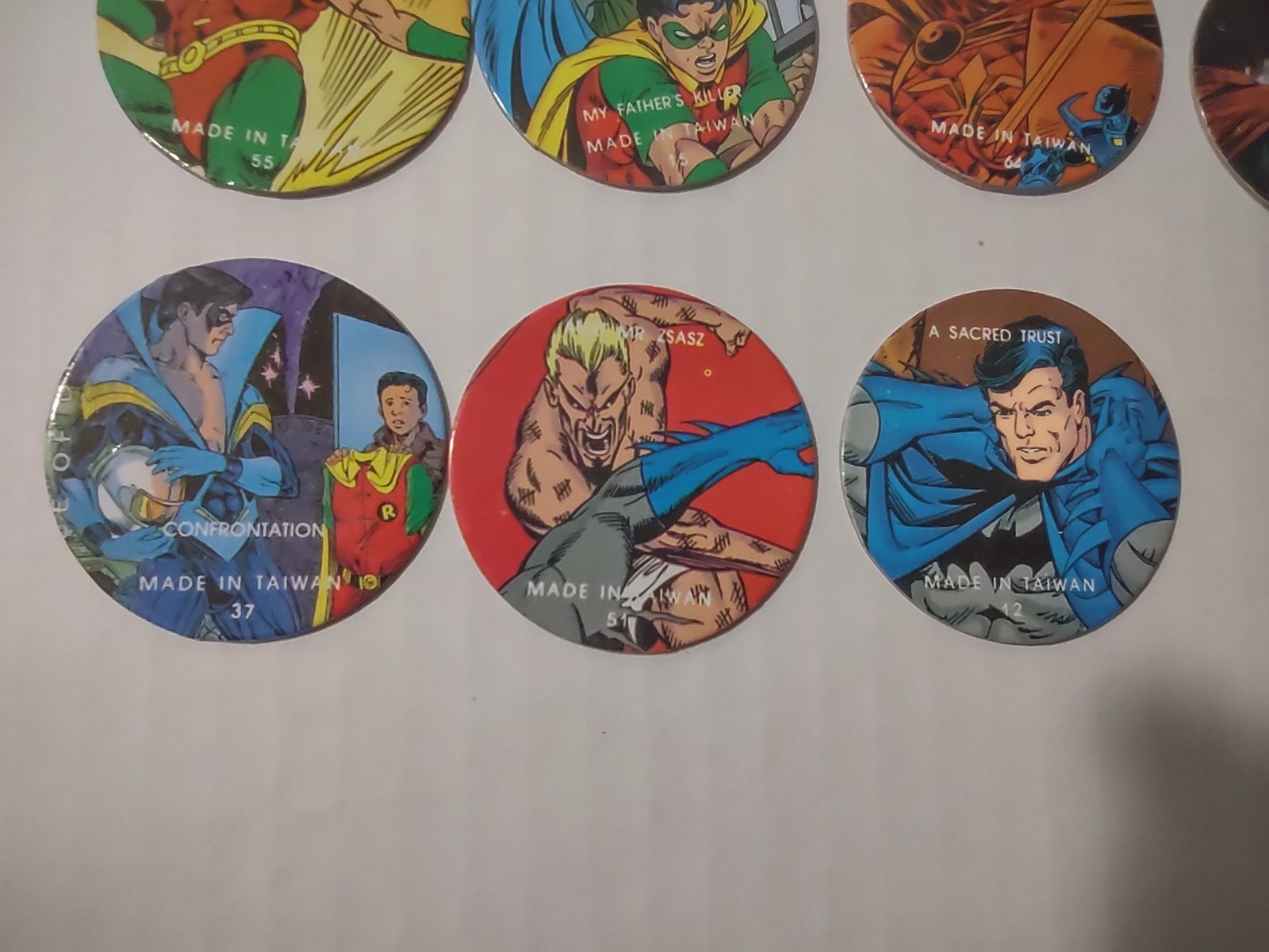 Lot of 11 DC Comics POGS Milk Caps – Vintage Batman Robin Joker Etc | Z2