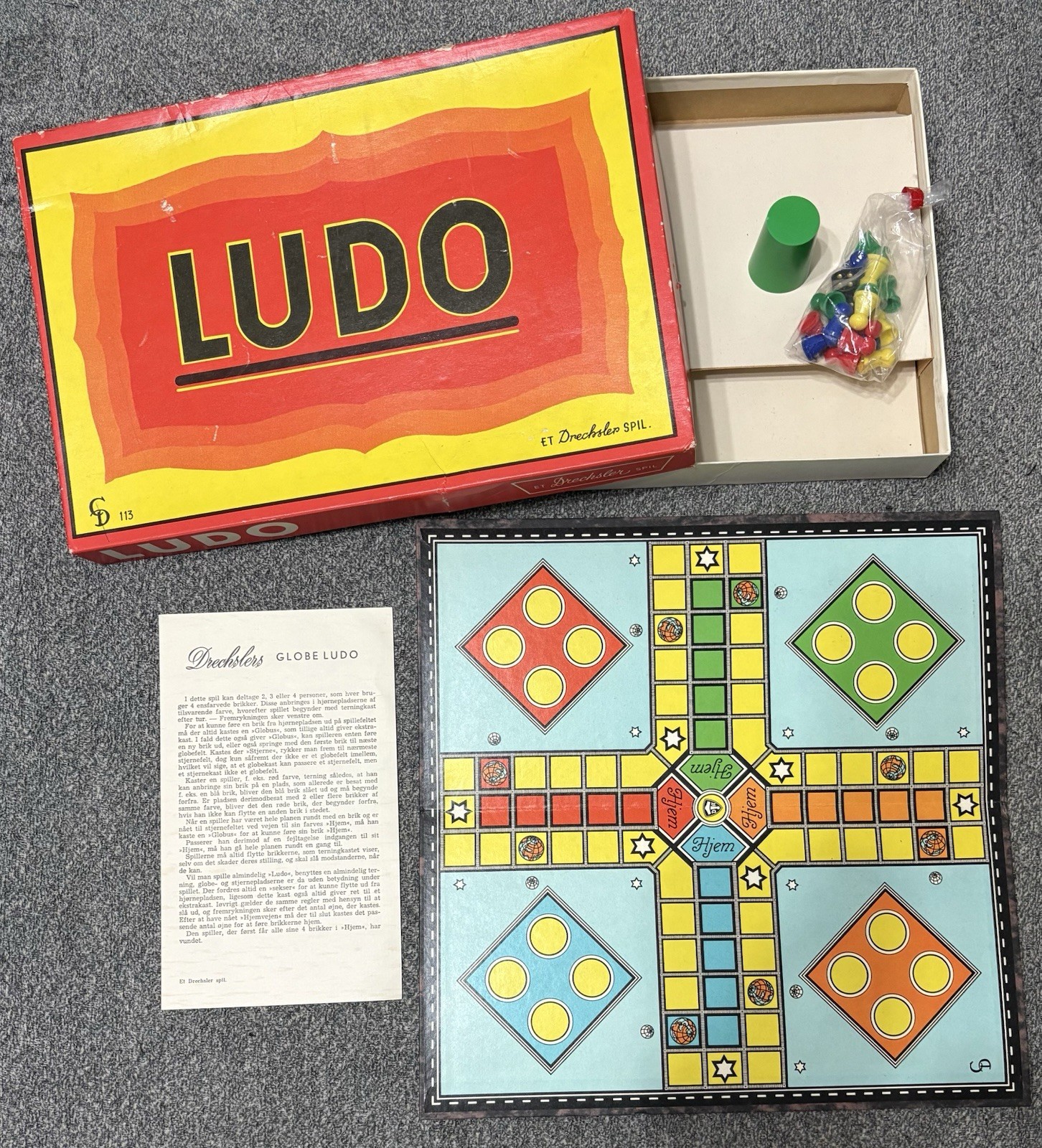 Vtg 20 Piece Ludo Foldable Board Game With Danish? Instructions In Original Box
