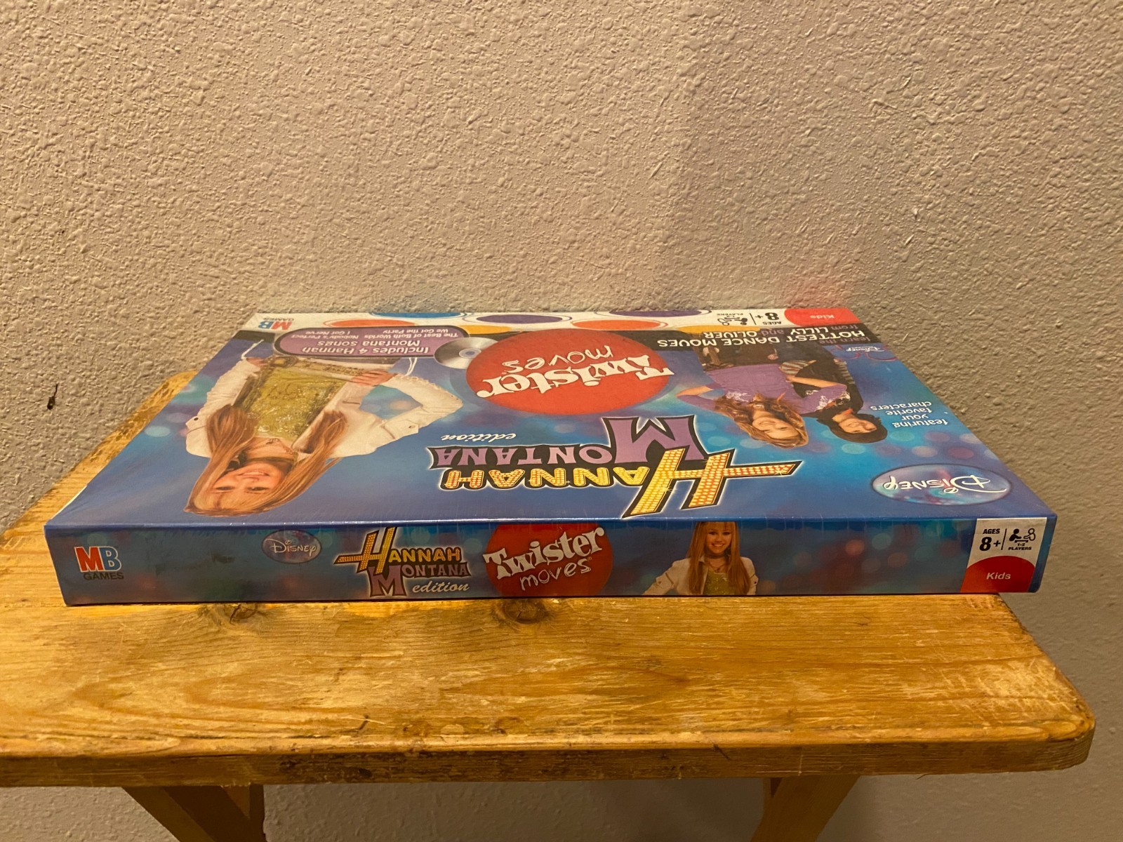 Hannah Montana Twister Moves 2 Mats and 2 CDs Age 8 & Up Disney Brand New Sealed