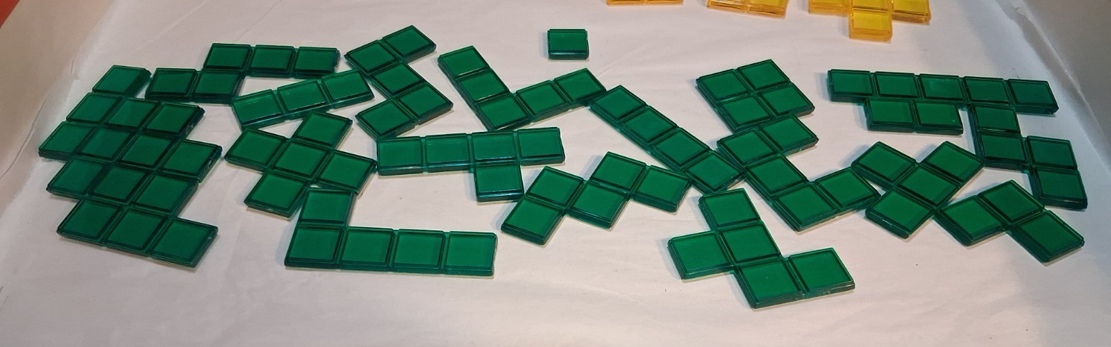 BLOKUS – A Strategy Game for the Whole Family – Educational Insights 2005