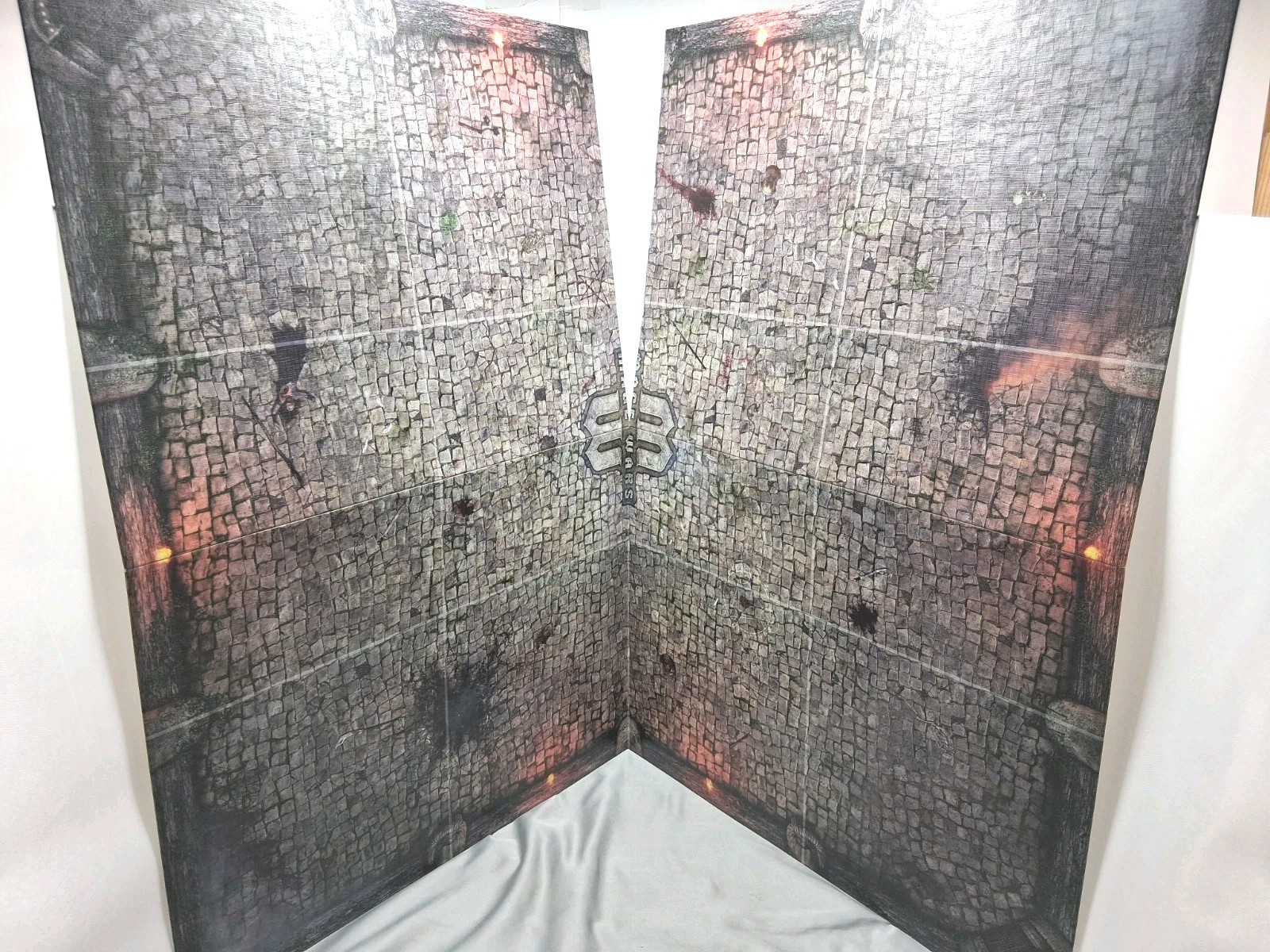 Mage Wars Arena Core Set Boardgame Pre-owned Excellent