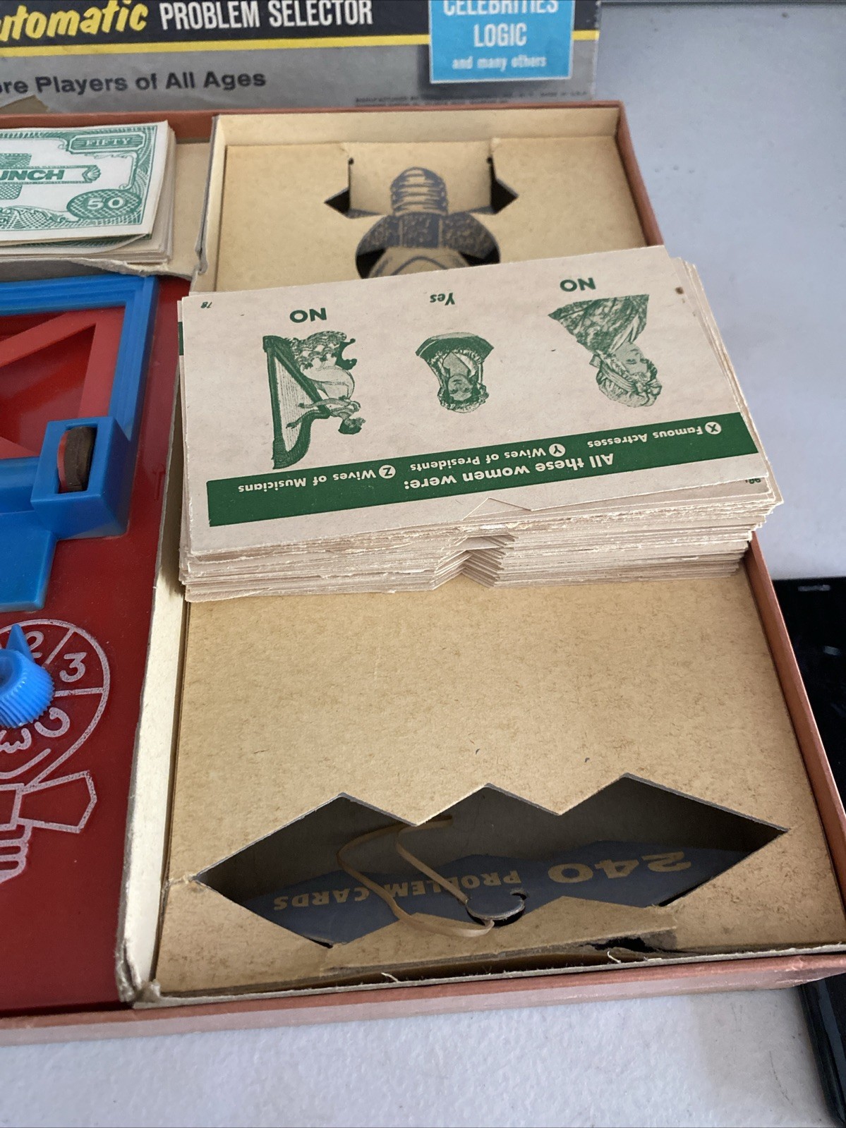 PLAY YOUR HUNCH Board Game by Transogram Based on TV Game Show 1950s Family Game
