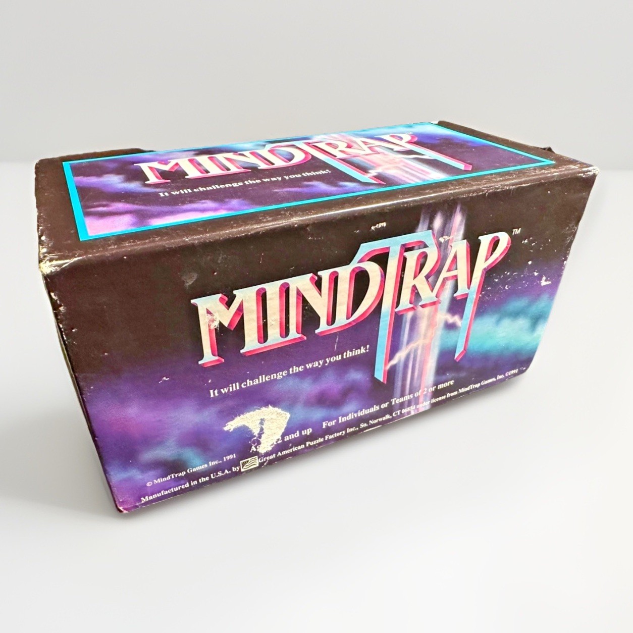 MindTrap Board Game 1991 Brain Teaser Riddle Logic Puzzle Family Game