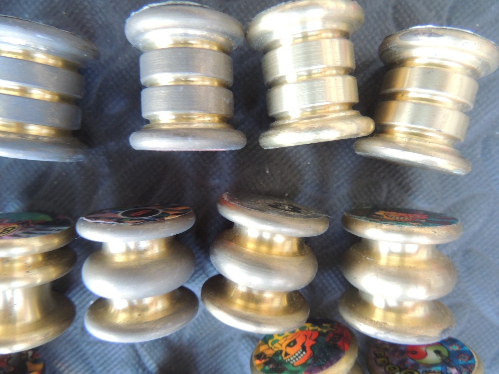 POGS HEAVY BRASS SLAMMER LOT OF 24 VINTAGE 90’S C-PICS POSION 8-BALL SKULLS ETC