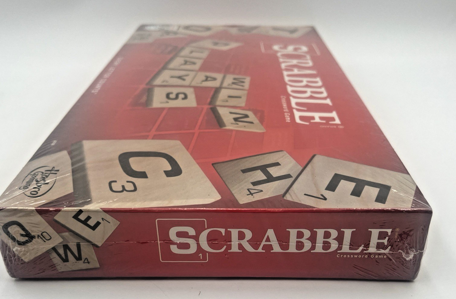Scrabble Board Game Crossword New Factory Sealed Hasbro A8166 2013 Tiles USA SEE
